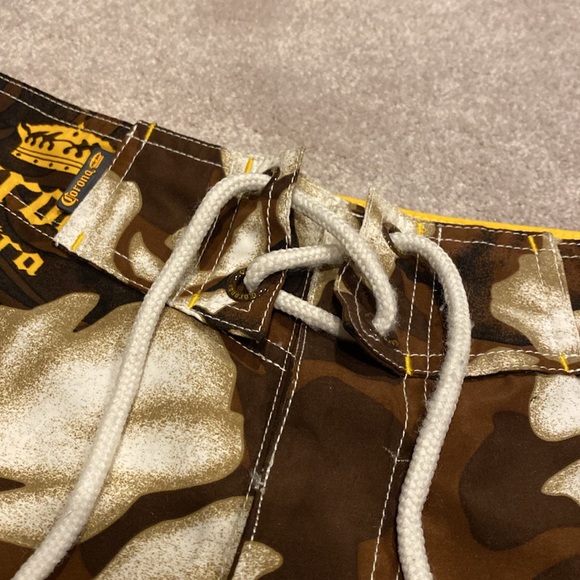 ‼️CORONA‼️ - Picture 4 of 7